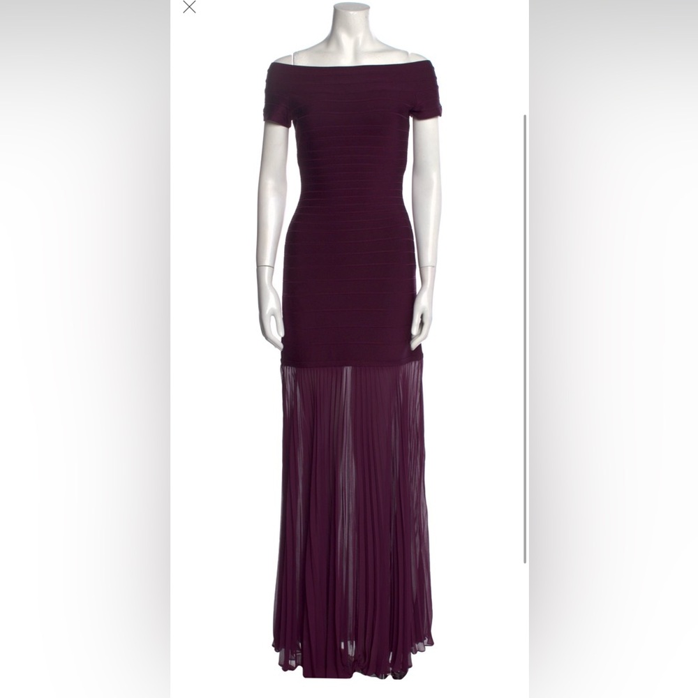 ⛔️SOLD⛔️
NWT Herve Leger bandage sheer dress in purple, SZ SMALL - Picture 12 of 14